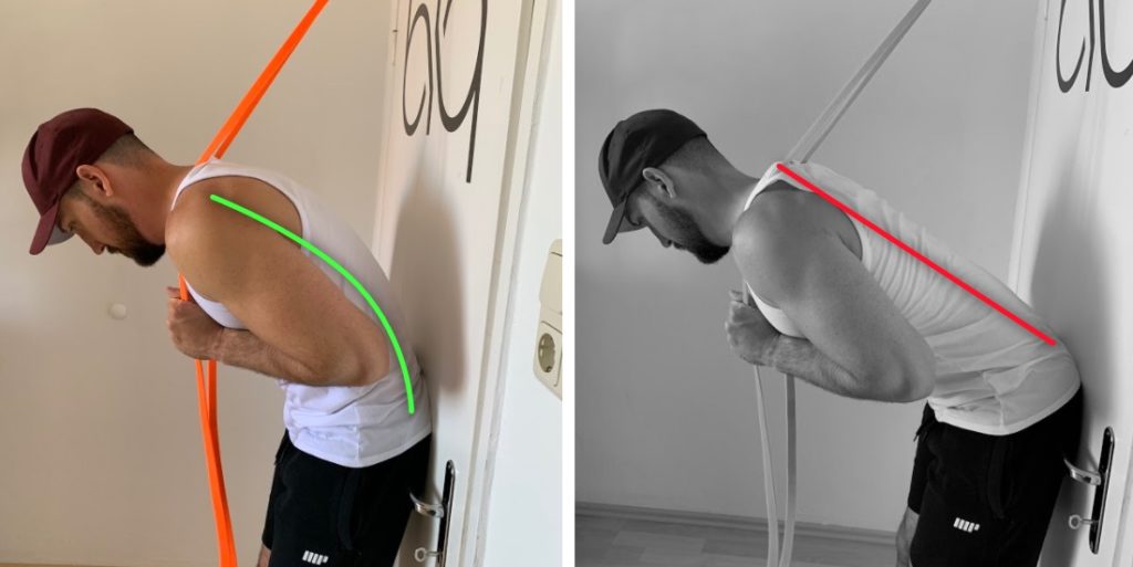chrunches with resistance band right form