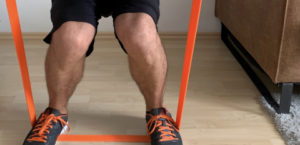 squat with bar knees outwards